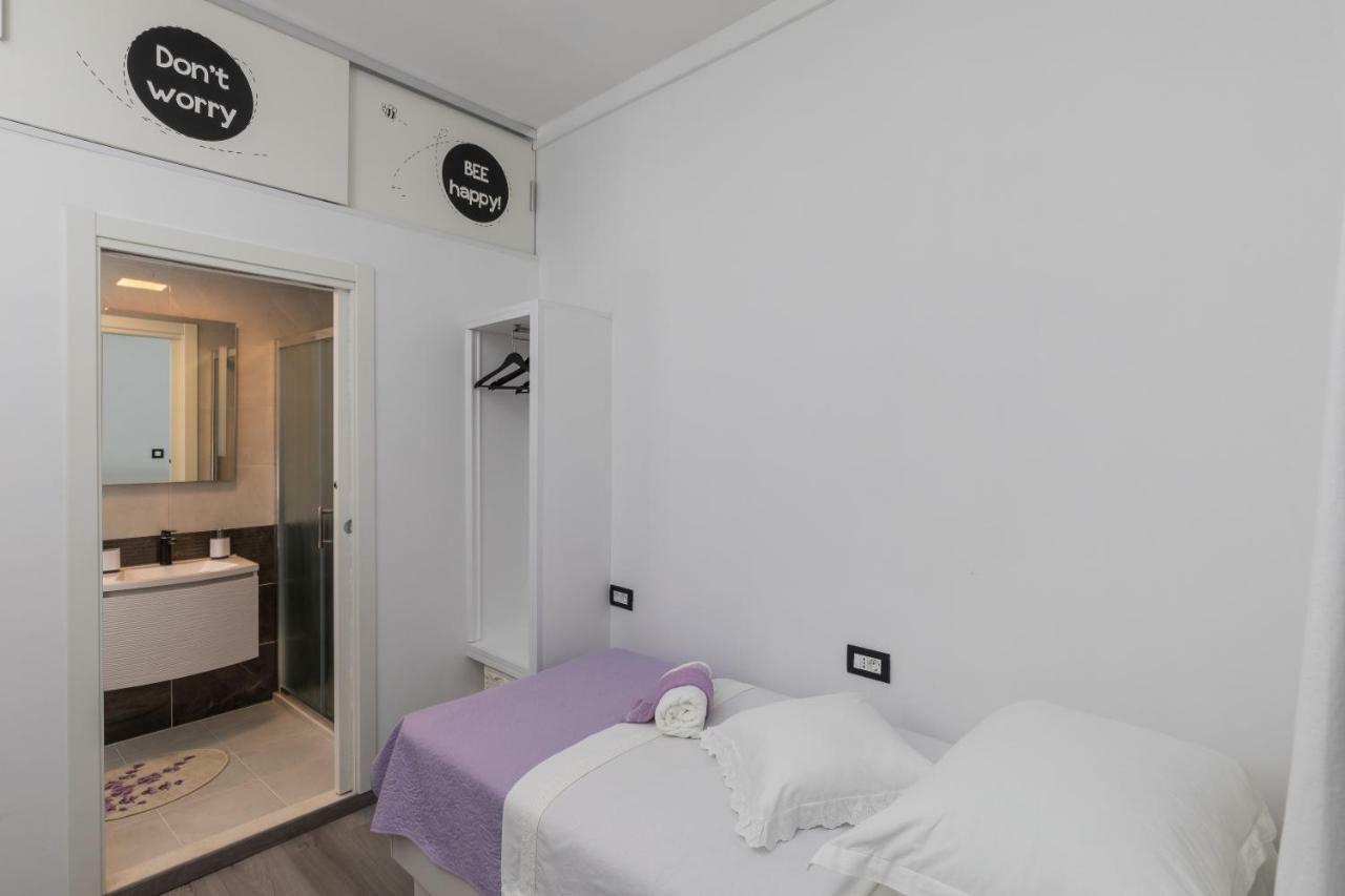 Guest house Tomasi One 3*
